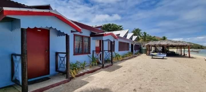 Mana Lagoon Backpackers Villa Екстериор снимка