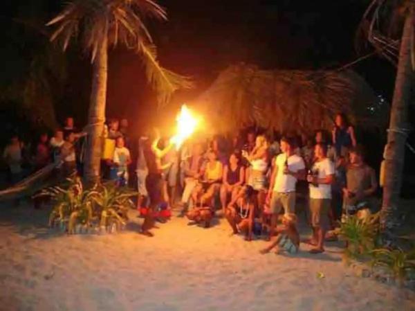 Mana Lagoon Backpackers Villa Екстериор снимка